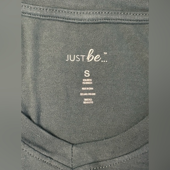 Just Be… Women’s V-neck T-shirt - Picture 3 of 3